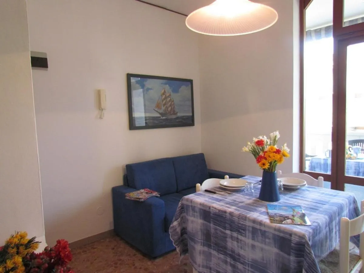 Comfy Seafront Apartment - Beahost Bibione 0*,