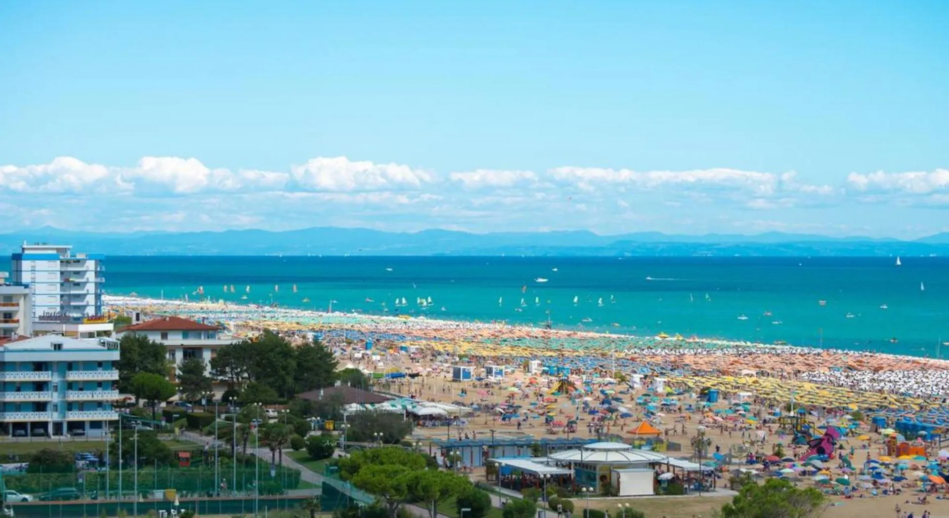 Comfy Seafront Apartment - Beahost Bibione 0*,  Italy