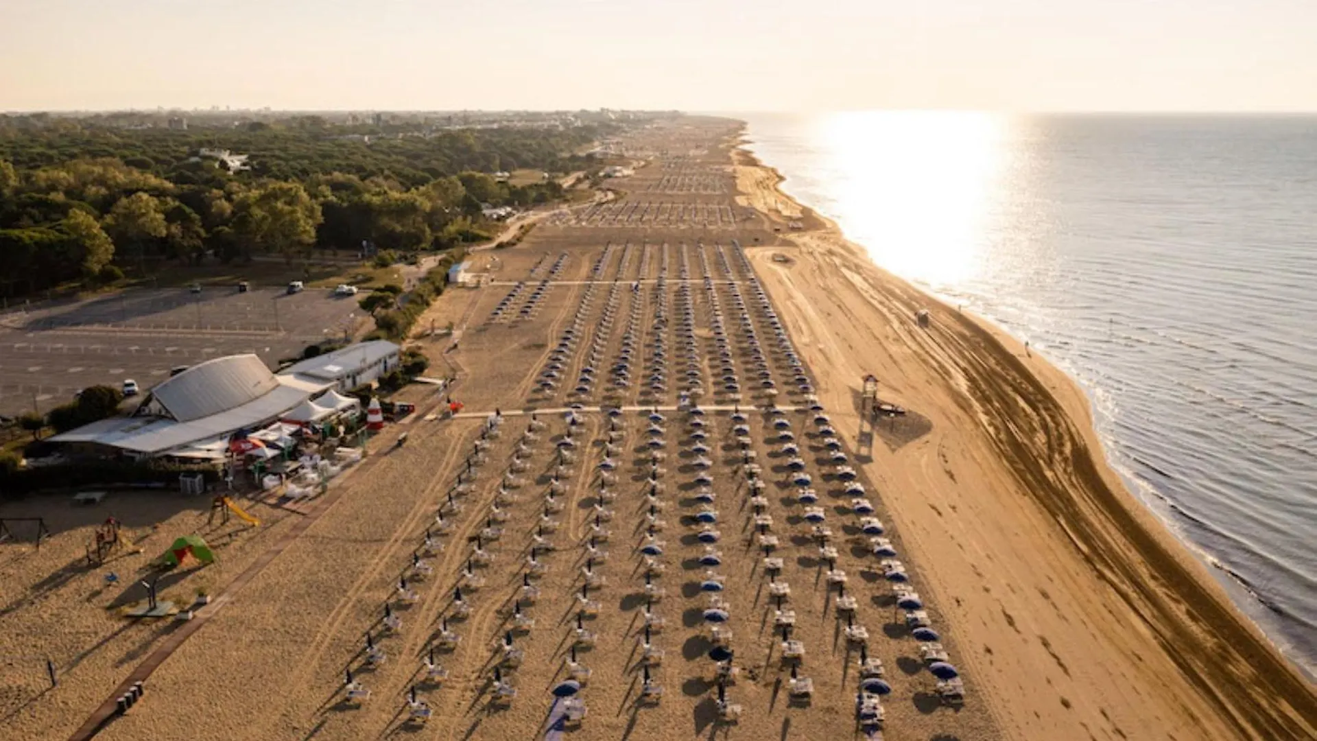 Comfy Seafront Apartment - Beahost Bibione